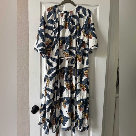 H&M+ Desmond & Dempsey Kaftan Linen Blend
Tropical Midi Dress Size L - Picture 2 of 12